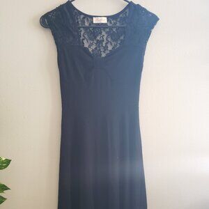 Alythea Black Lace Dress Small